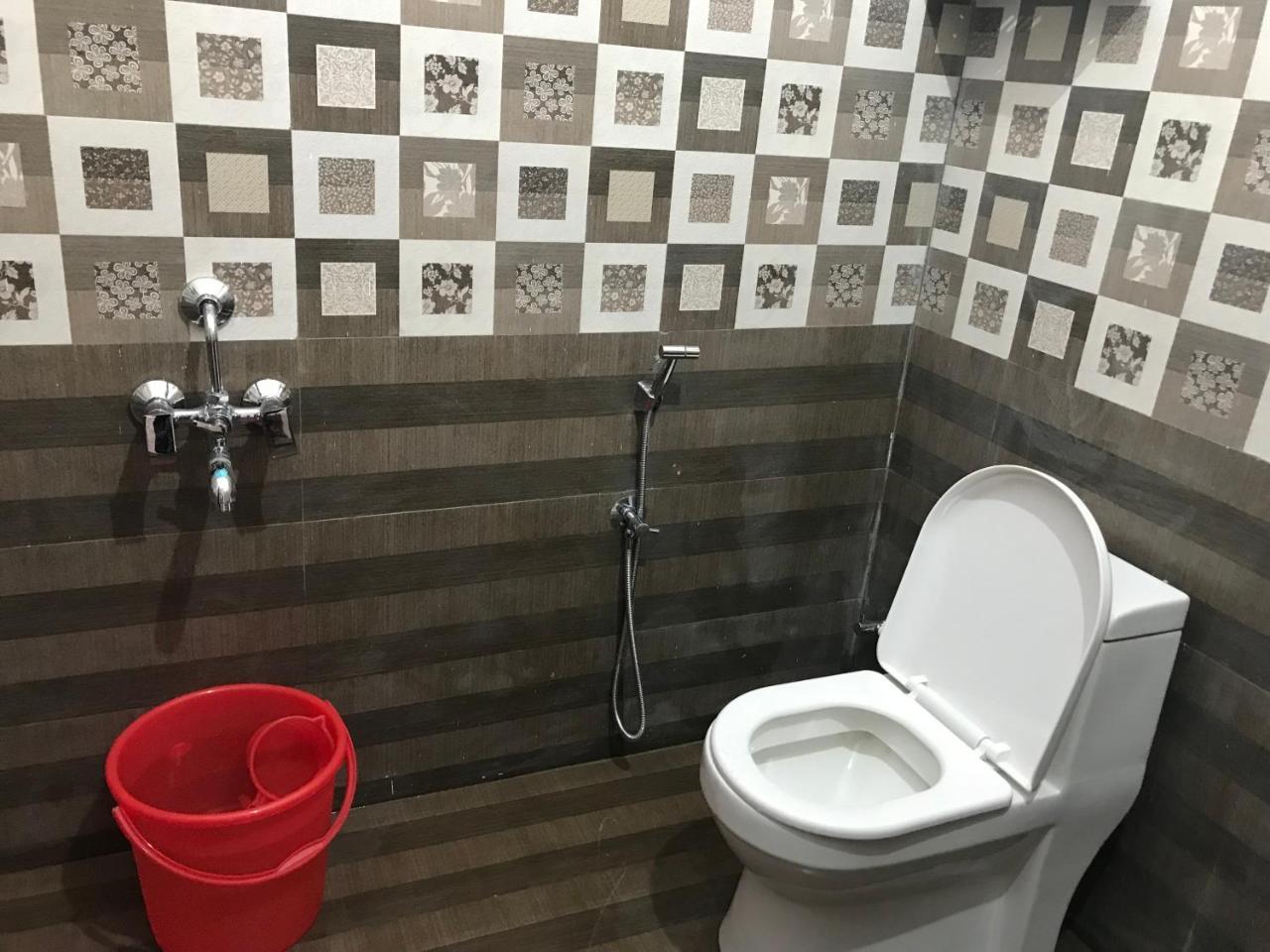 Friends Valley Home Stay Kattappana Екстер'єр фото