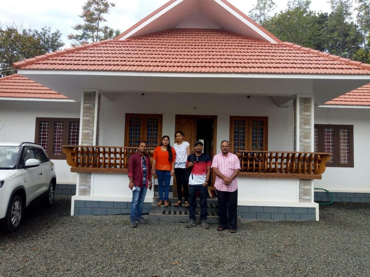 Friends Valley Home Stay Kattappana Екстер'єр фото