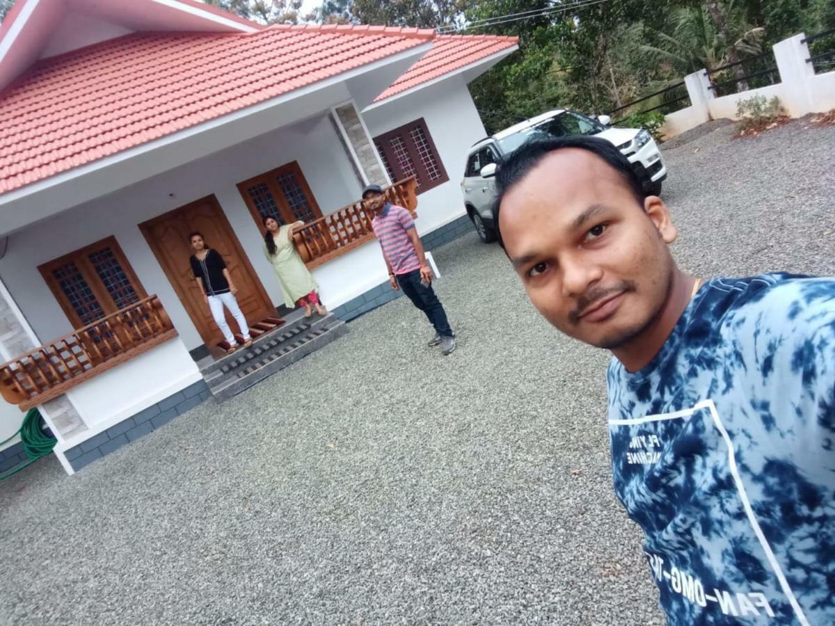Friends Valley Home Stay Kattappana Екстер'єр фото