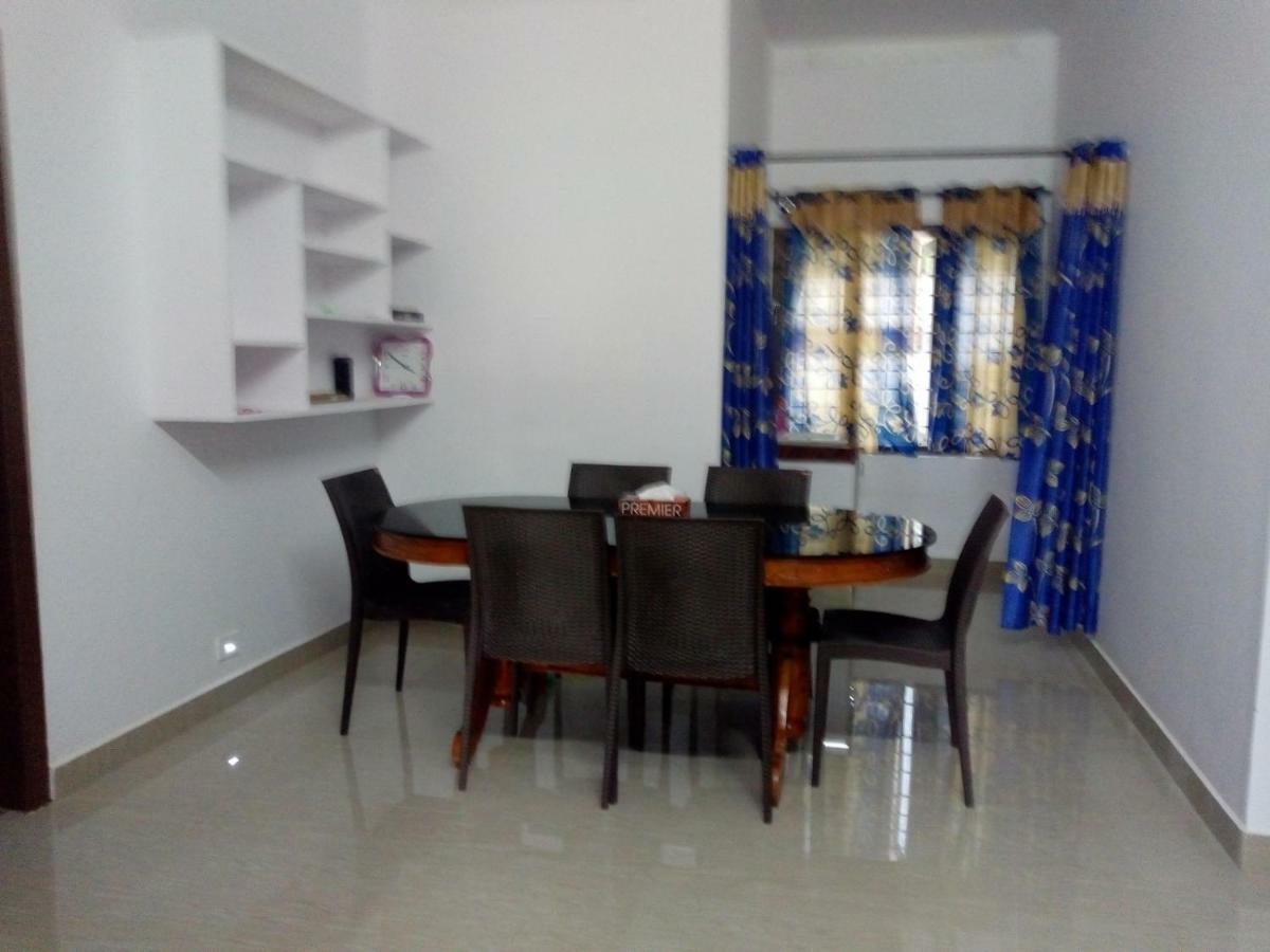 Friends Valley Home Stay Kattappana Екстер'єр фото