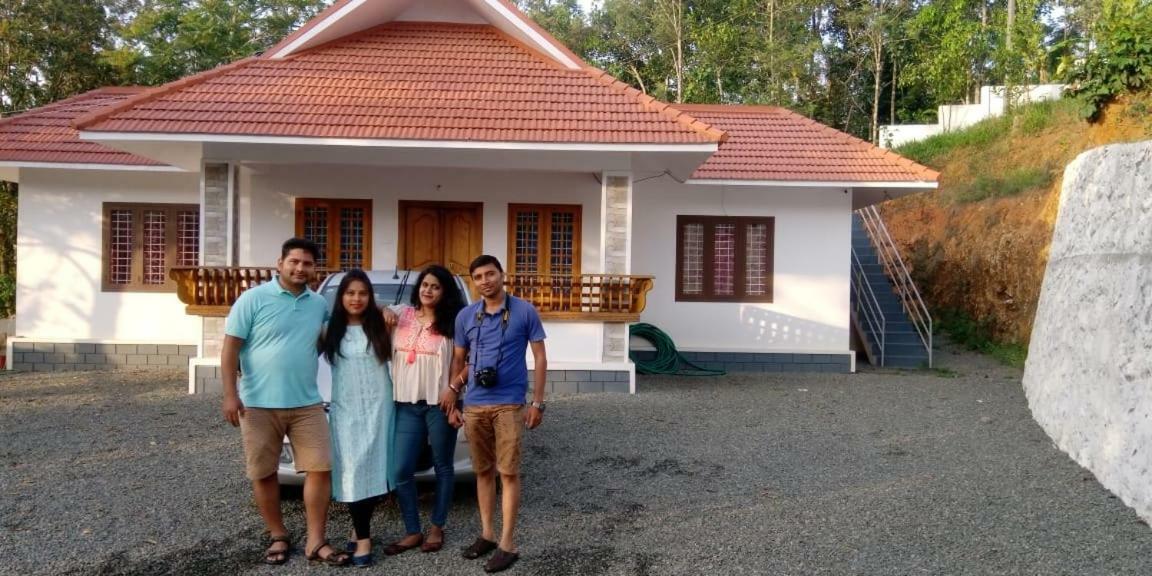 Friends Valley Home Stay Kattappana Екстер'єр фото
