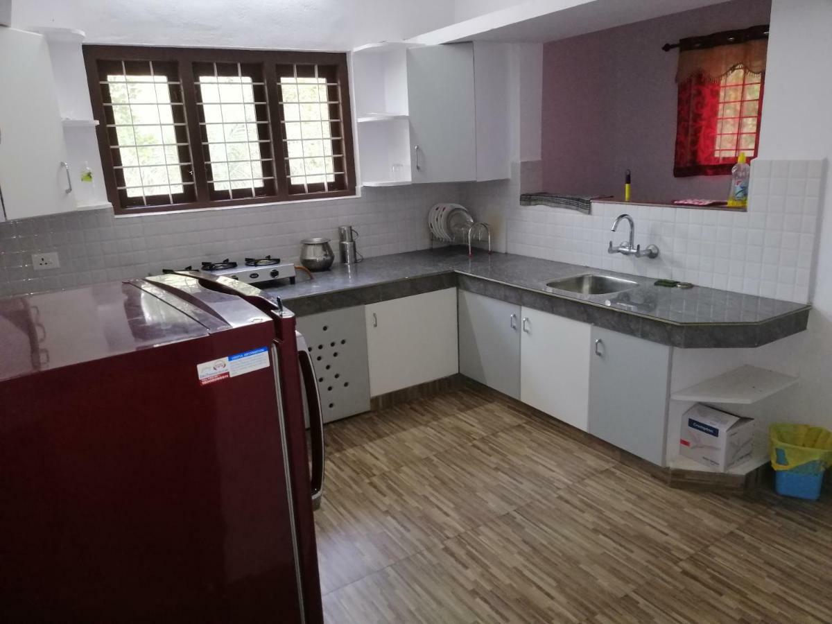 Friends Valley Home Stay Kattappana Екстер'єр фото